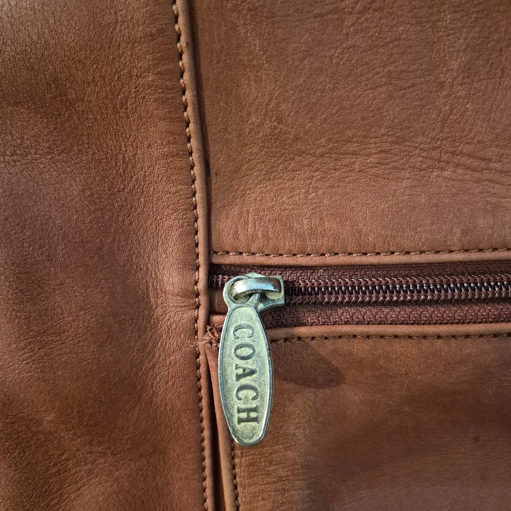 Coach Vintage Backpack Tan Soft Leather  Rucksack Old Coach Vintage Very Nice. - Picture 6 of 12